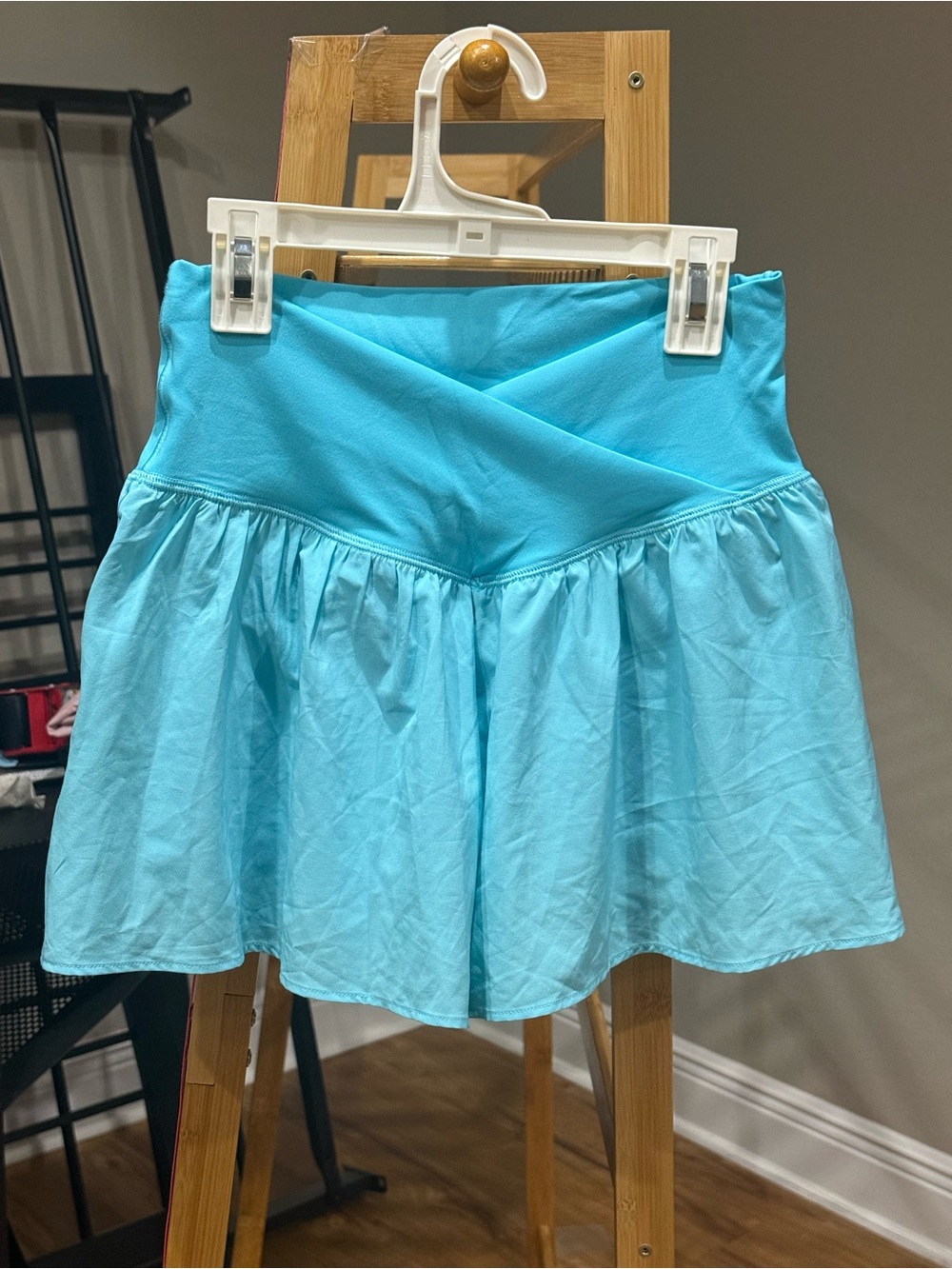 Offline by Aerie Size M with liner